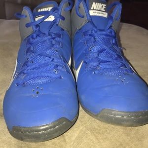 Nike basketball shoe